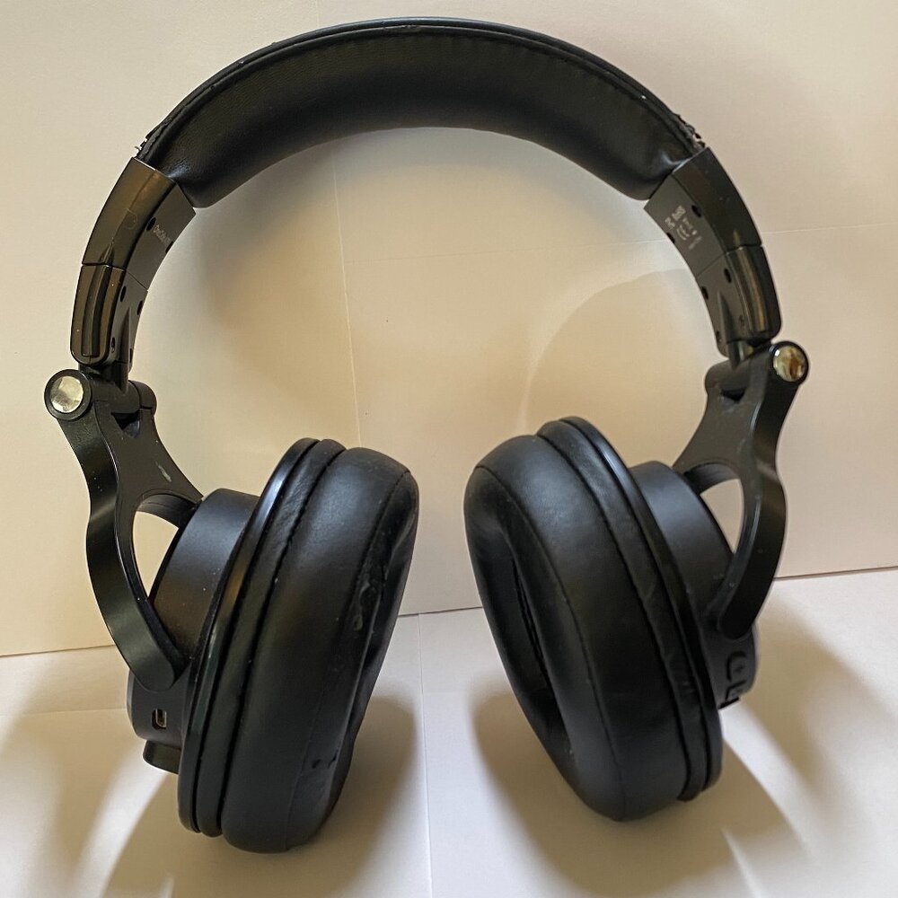 OneOdio A70 Bluetooth & Wired Over Ear Headphones